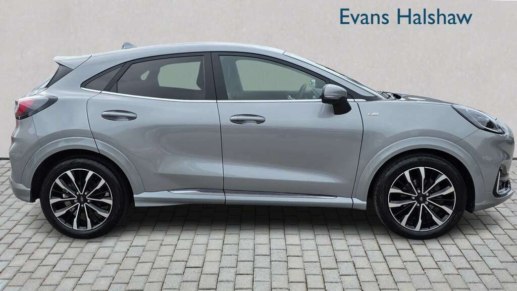 Ford Puma 1.0 Ecoboost Hybr Mhev 155 St-line Vignale Dct DE23MHU Silver #2
