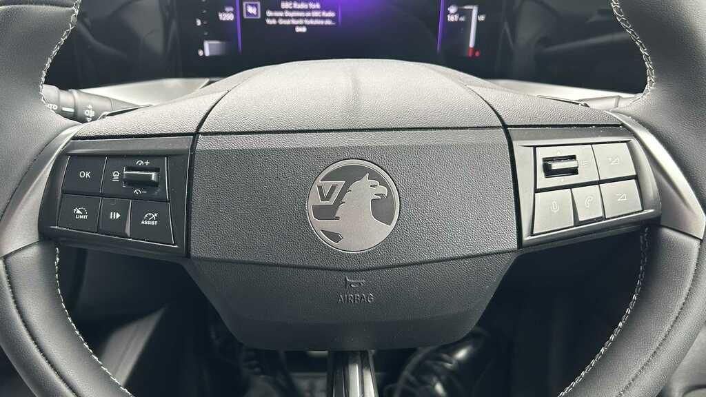 Vauxhall Mokka Ultimate White #8