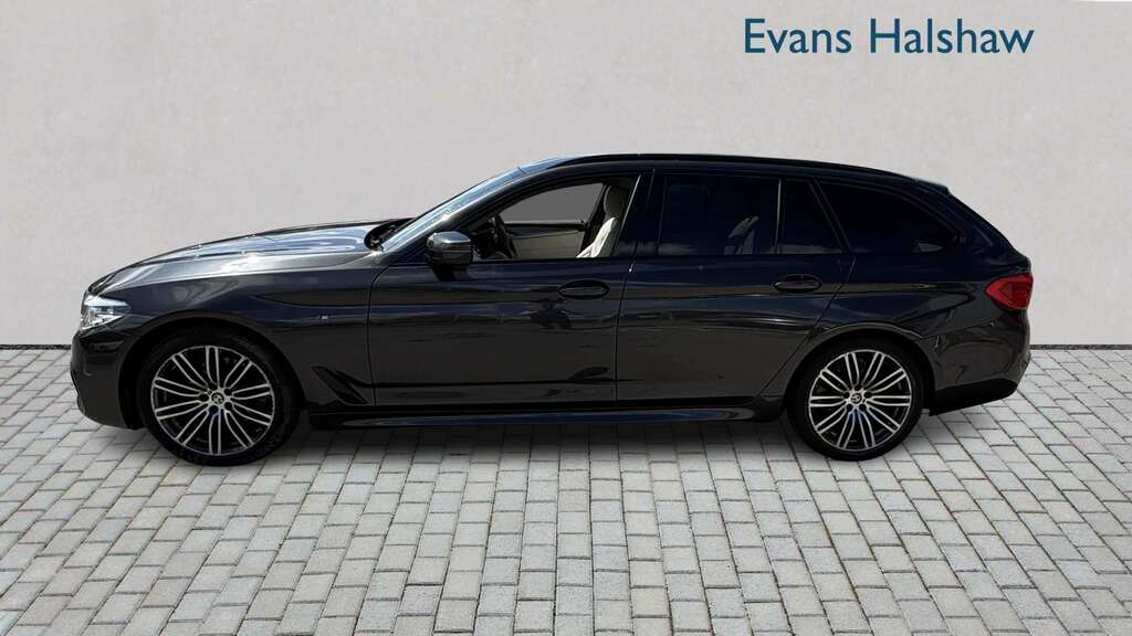 BMW 5 Series 520I M Sport 2020 Grey #4