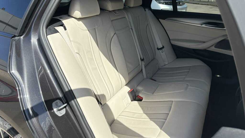 BMW 5 Series 530E M Sport Techplus Pack Blue #11