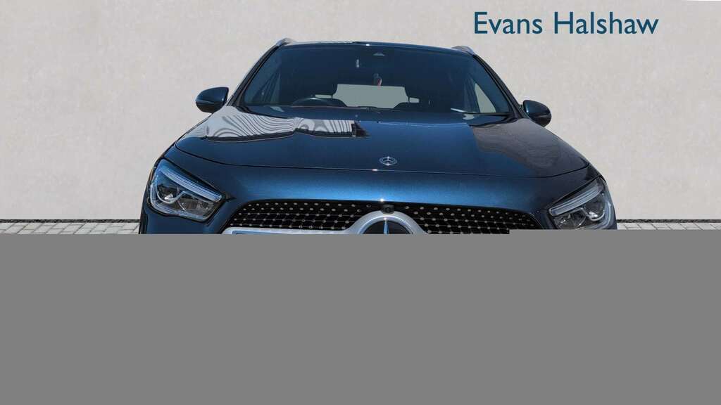 Mercedes-Benz GLA Class 180 Amg Line Premium 2022 Blue #4