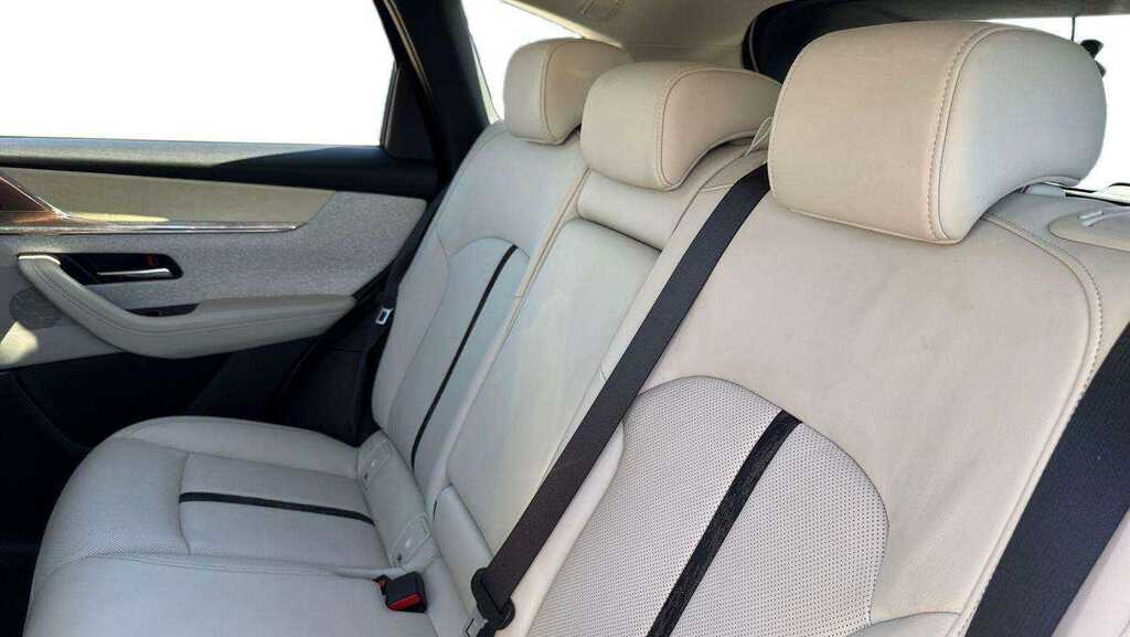 Mazda CX-60 Exclusive-line Red #36