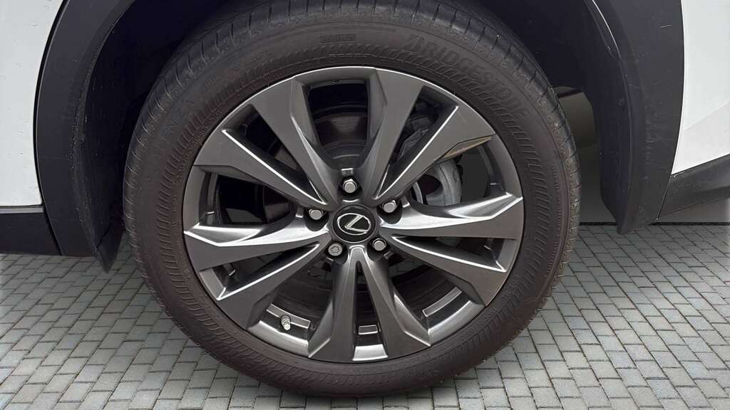 Lexus UX 250H 2.0 F-sport Design Cvt 2023 White #5