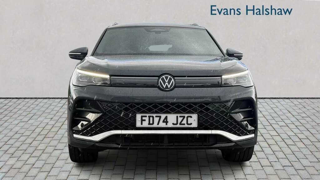 Volkswagen Tiguan 1.5 Tsi Ehybrid R-line Dsg 2025 Grey #2