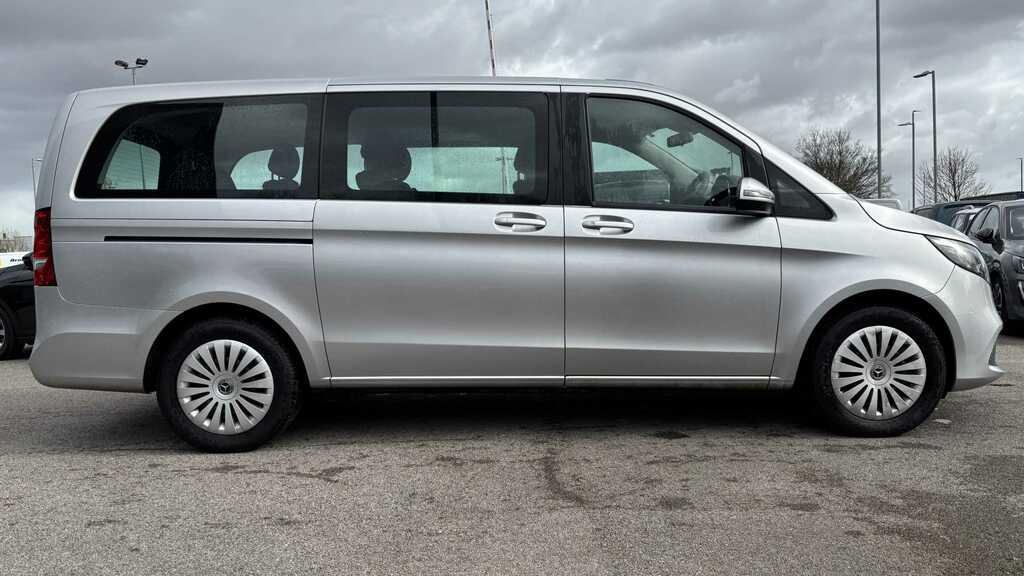 Mercedes-Benz V Class V300 D 237 Sport 9G-tronic Extra Long 2023 Silver #4