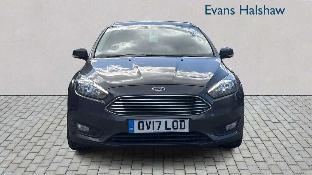 Ford Focus 1.0 Ecoboost Zetec Edition 2017 OV17LOD White #3