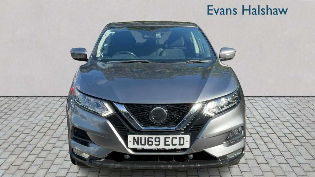 Nissan Qashqai 1.5 Dci 115 Acenta Premium 2019 NU69ECD Grey #4