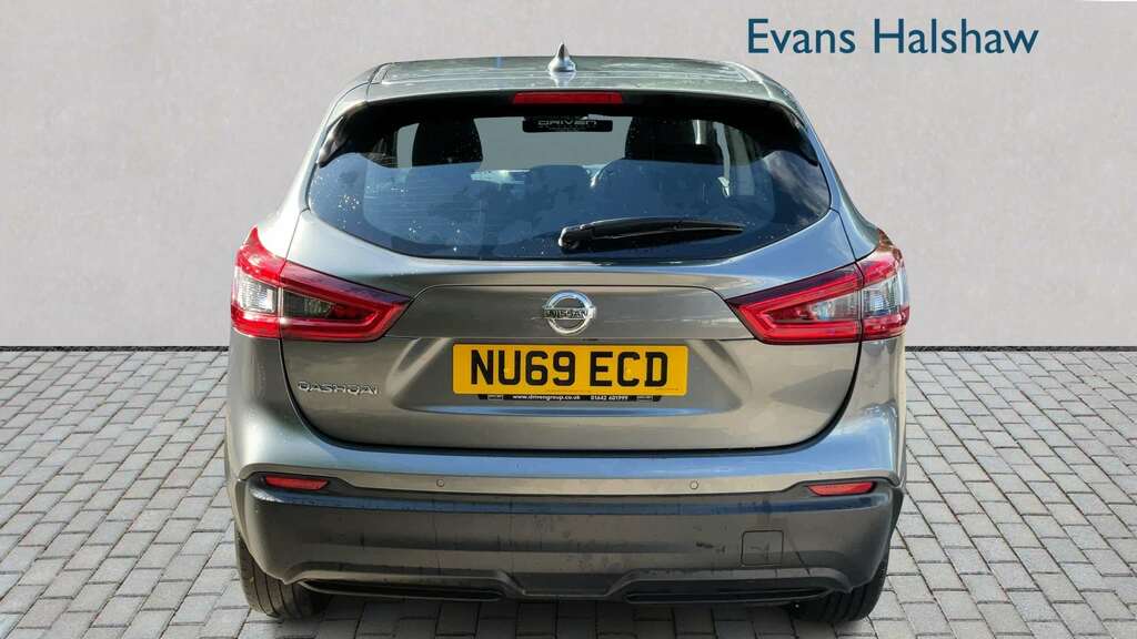 Nissan Qashqai 1.5 Dci 115 Acenta Premium 2019 NU69ECD Grey #5