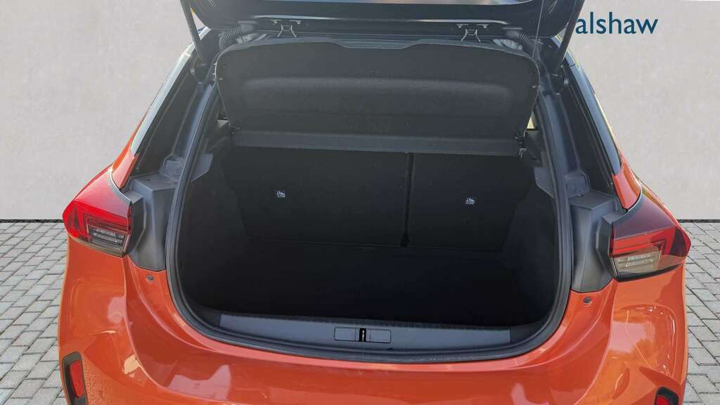 Vauxhall Corsa-e 100Kw Sri Nav Premium 50Kwh 7.4Kwch 202 Orange #2