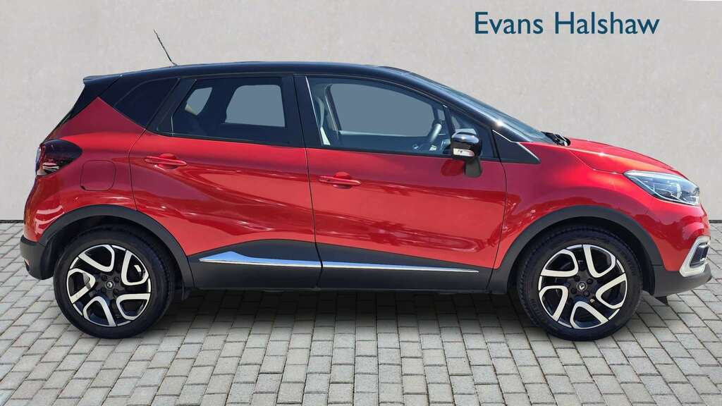 Renault Captur 0.9 Tce 90 Iconic 2019 HT19EHX Red #2