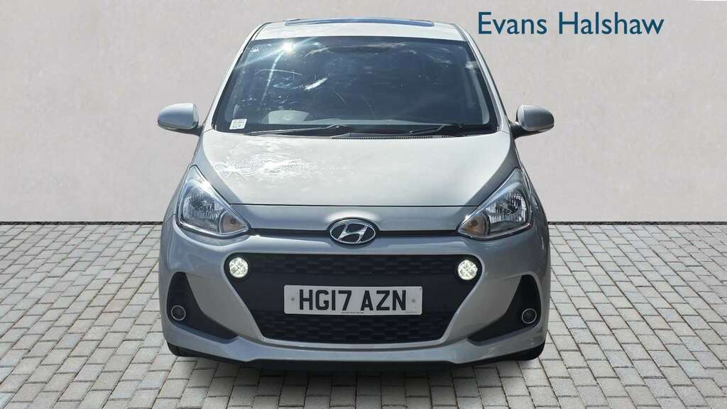 Hyundai I10 1.2 Premium Se 2017 Grey #4