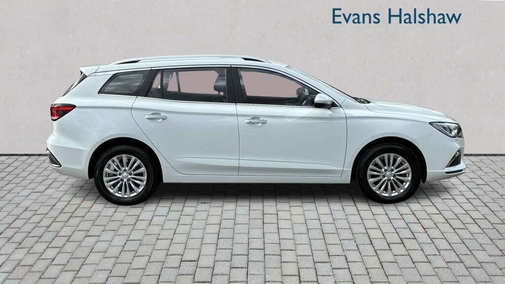 MG MG5 115Kw Exclusive Ev 53Kwh 2021 White #4