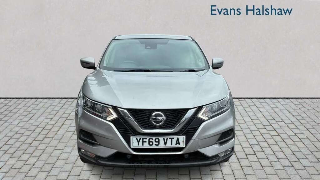 Nissan Qashqai 1.2 Dig-t Tekna 2018 OE18BRF Silver