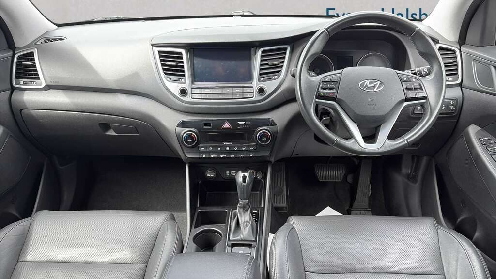 Hyundai Tucson 2.0 Crdi 185 Premium 2016 NU16MMF Grey #6
