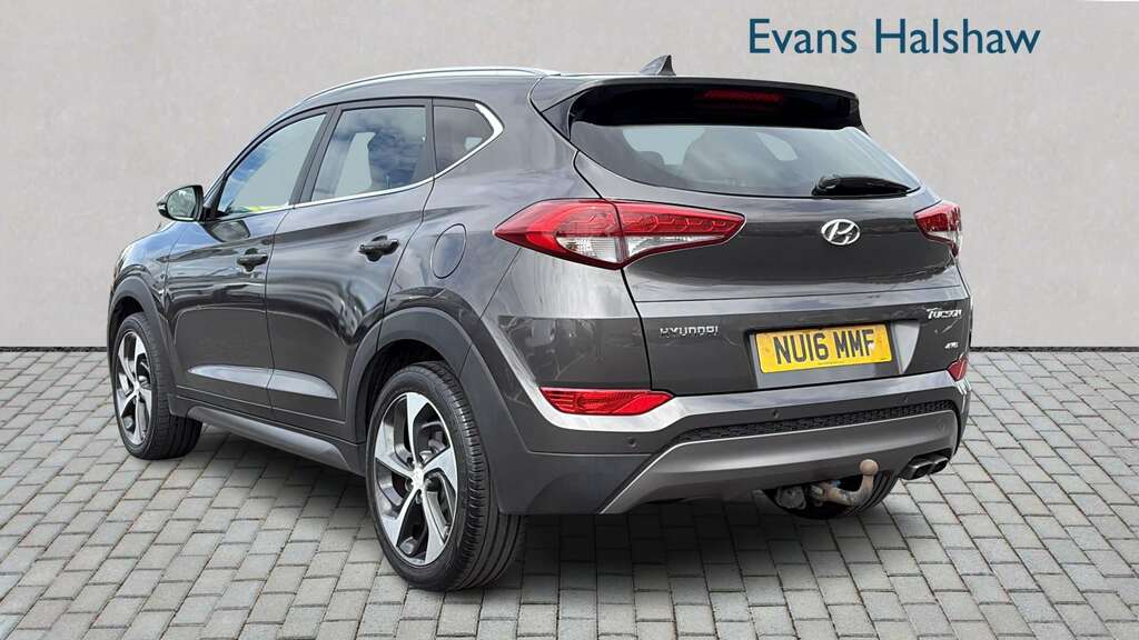 Hyundai Tucson 2.0 Crdi 185 Premium 2016 NU16MMF Grey #2