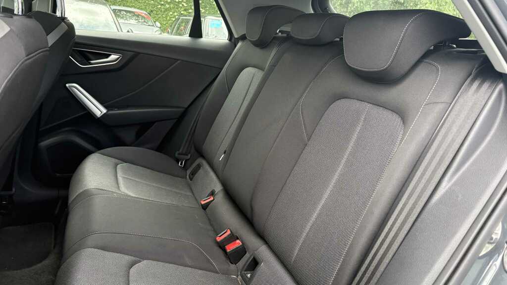 Audi Q2 Black Edition 35 Tfsi 150 Ps 6-Speed Black #16