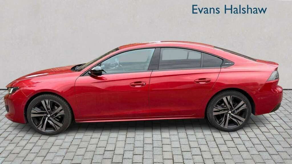 Peugeot 508 Hatchback Red #3