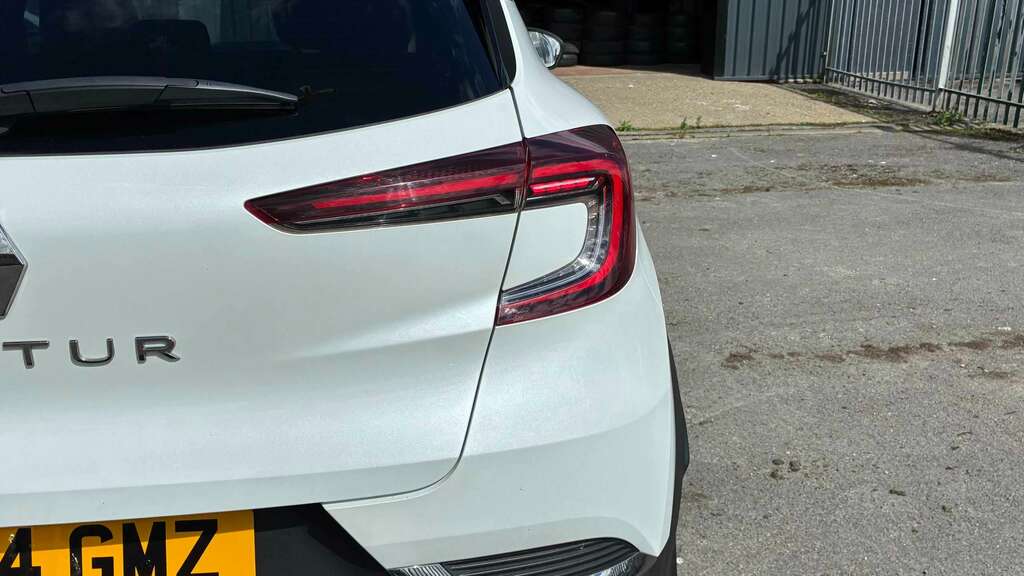 Renault Captur 1.6 E-tech Full Hybrid 145 Evolution Black #12