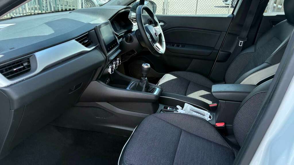 Renault Captur 1.6 E-tech Full Hybrid 145 Evolution Black #17
