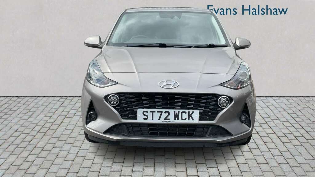 Hyundai I10 1.0 Mpi Premium 2023 Brown #4