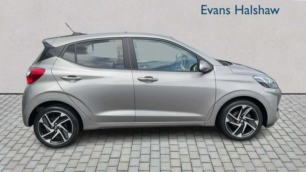 Hyundai I10 1.0 Mpi Premium 2023 Brown #3