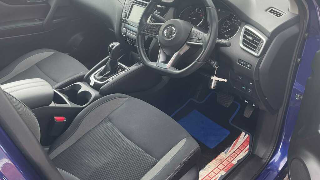 Nissan Qashqai 1.3 Dig-t 160 Acenta Premium Dct 2020 EY70KNV Blue #4