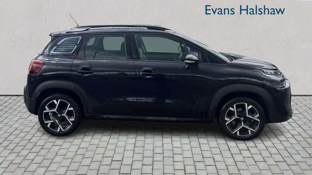 Citroen C3 Aircross 1.2 Puretech 130 Shine Plus Eat6 2023 Black #3