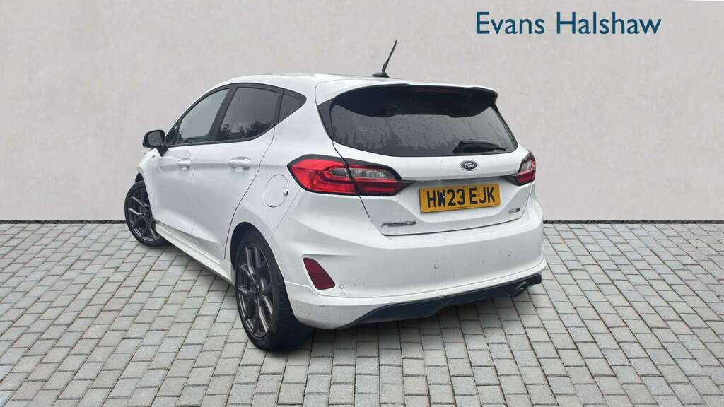 Ford Fiesta 1.0 Ecoboost Hybrid Mhev 125 St-line 2023 HW23EJK White #2