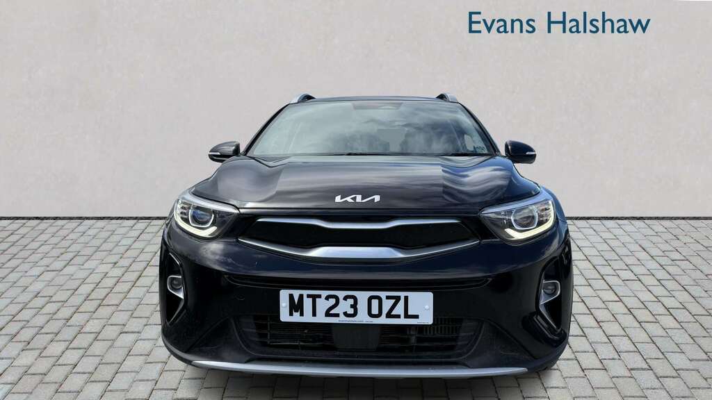 Kia Stonic 1.0T Gdi 99 2 Dct 2023 Black #2