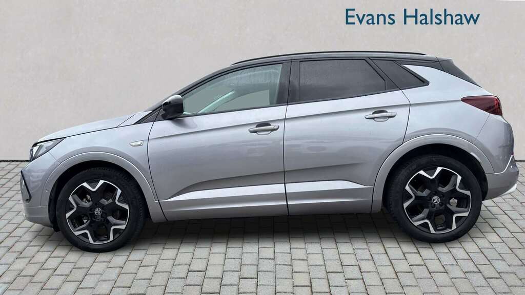 Vauxhall Grandland 1.2 Turbo Ultimate 2024 DS24OTB Grey #4