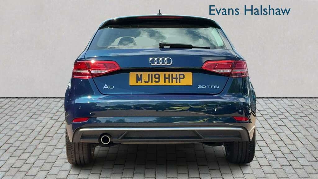 Audi A3 30 Tfsi 116 Sport S Tronic 2019 Blue #5