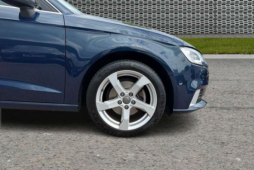 Audi A3 30 Tfsi 116 Sport S Tronic 2019 MJ19HHP Blue #5