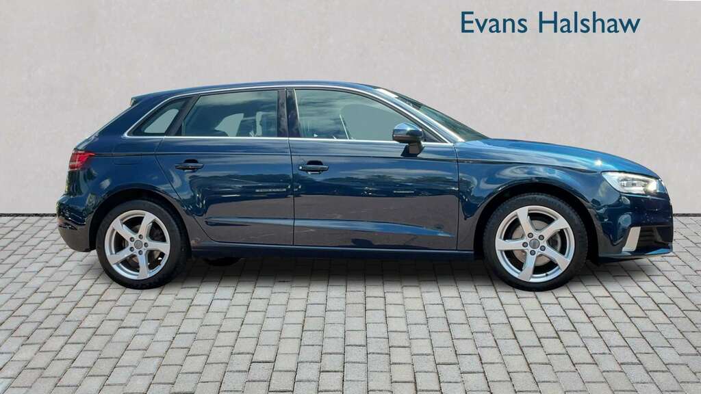 Audi A3 30 Tfsi 116 Sport S Tronic 2019 Blue #6