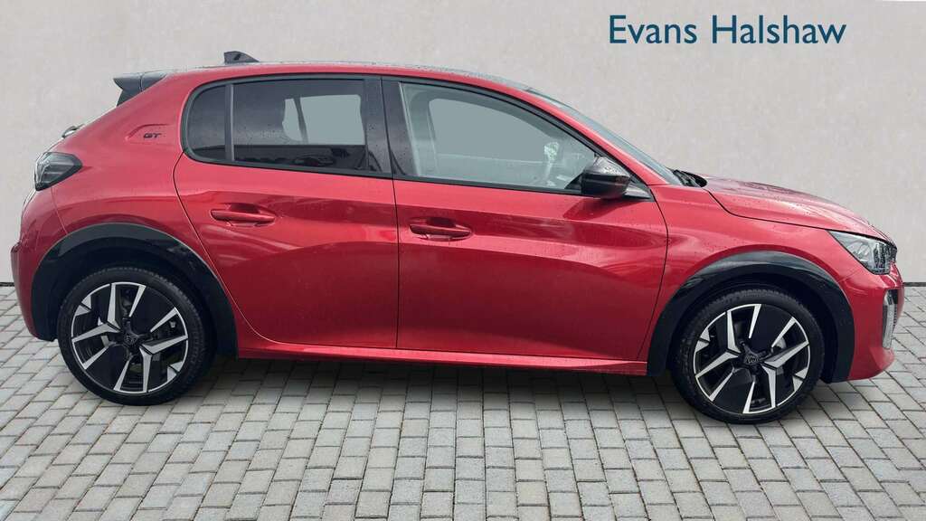 Peugeot 208 1.2 Puretech 100 Gt 2024 Red #4