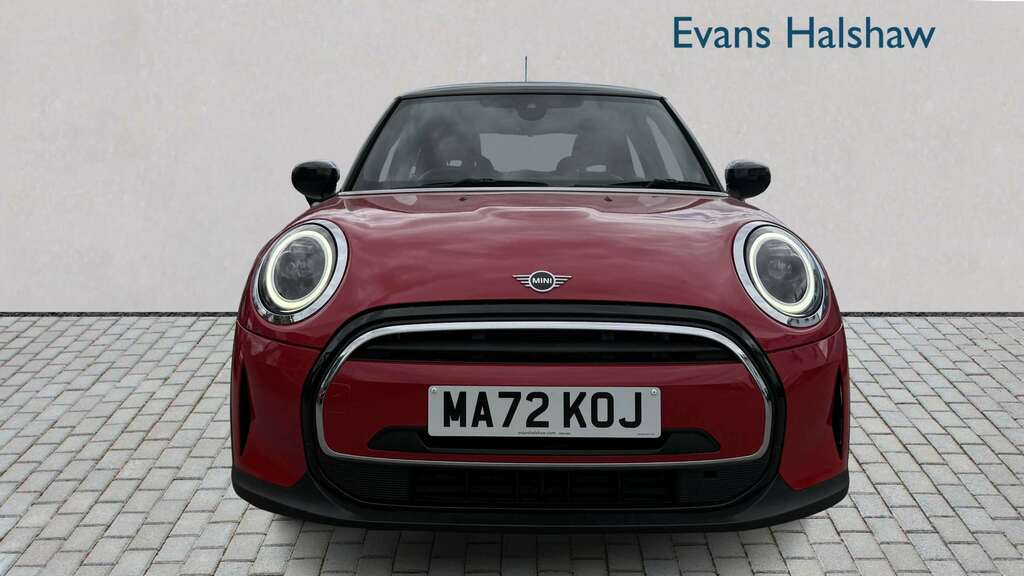 Mini Hatch 1.5 Cooper Exclusive 2023 MA72KOJ Red #2