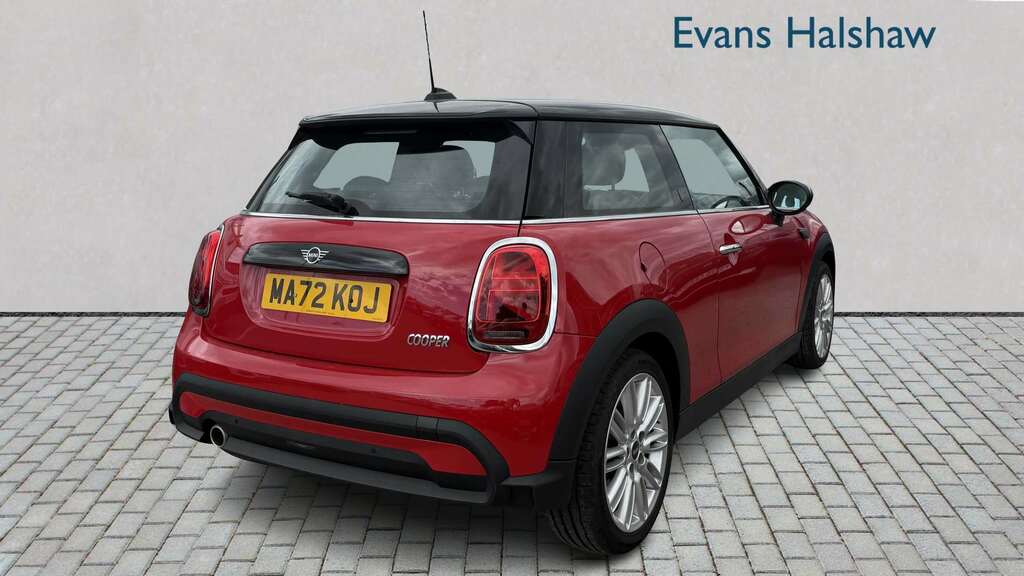 Mini Hatch 1.5 Cooper Exclusive 2023 MA72KOJ Red #6