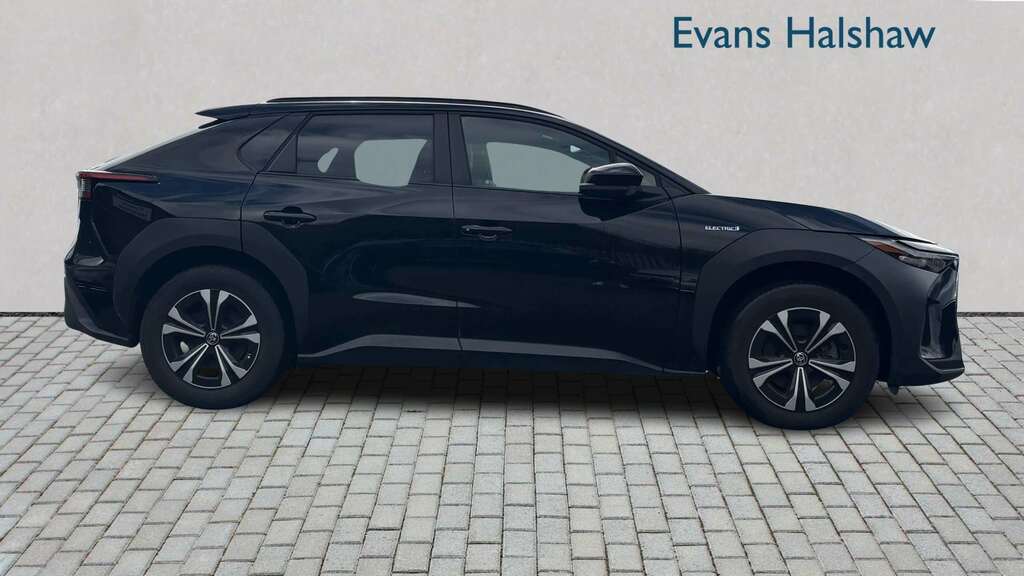Toyota bZ4X 150Kw Motion 71.4Kwh 11Kw 2024 Black #6