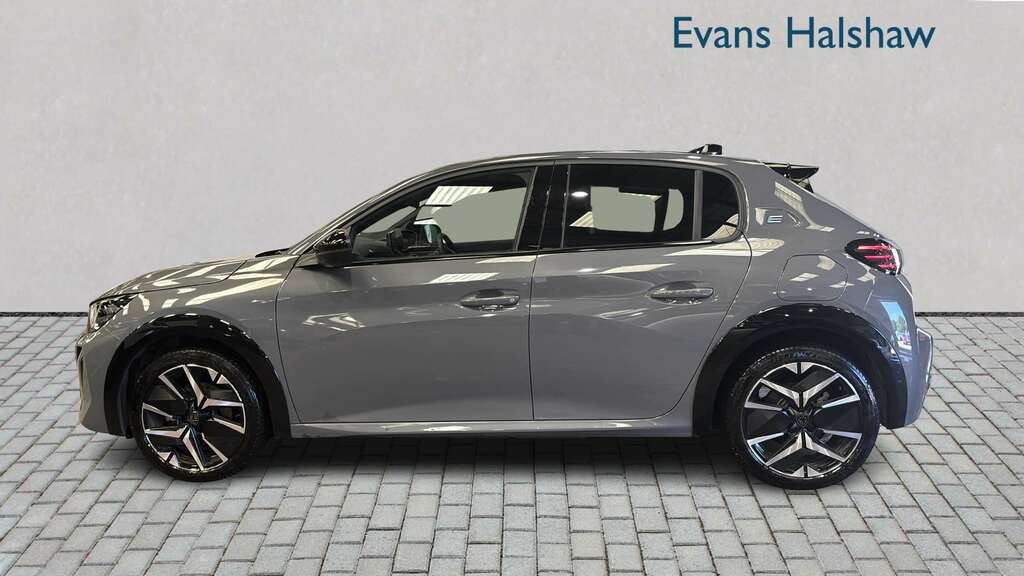 Peugeot e-208 115Kw Gt 51Kwh 2025 YA25FJP #3