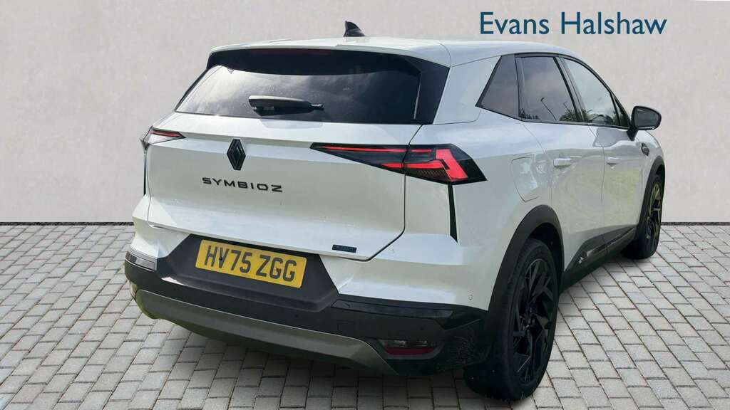 Renault Symbioz 1.8 E-tech Fhev 160 Techno Esprit Alpine White #5