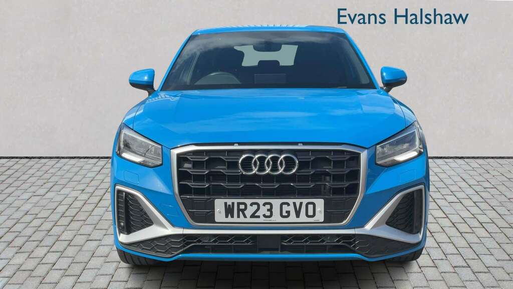 Audi Q2 35 Tfsi S Line S Tronic 2023 WR23GVO Blue #3