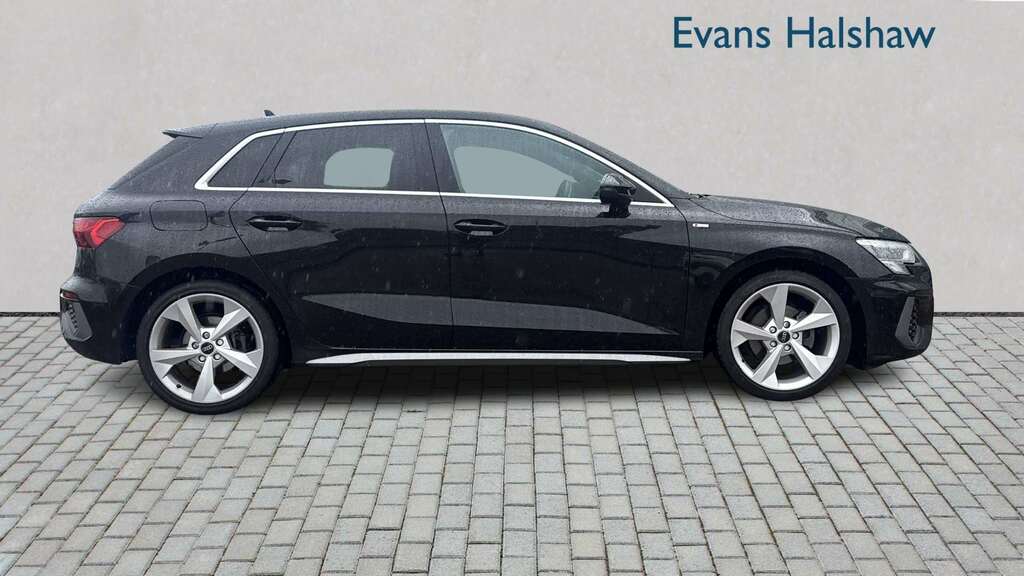 Audi A3 35 Tfsi S Line S Tronic 2023 KR23CHV Black #6