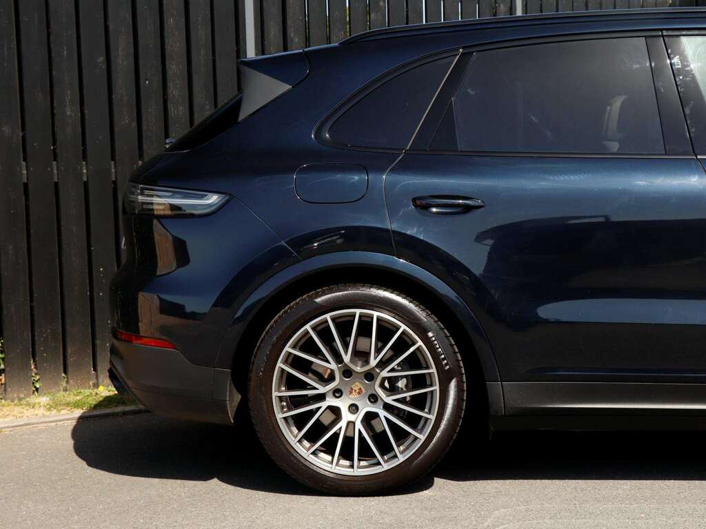 Porsche Cayenne 3.0T V6 Platinum Edition Suv Tiptronics Blue #19