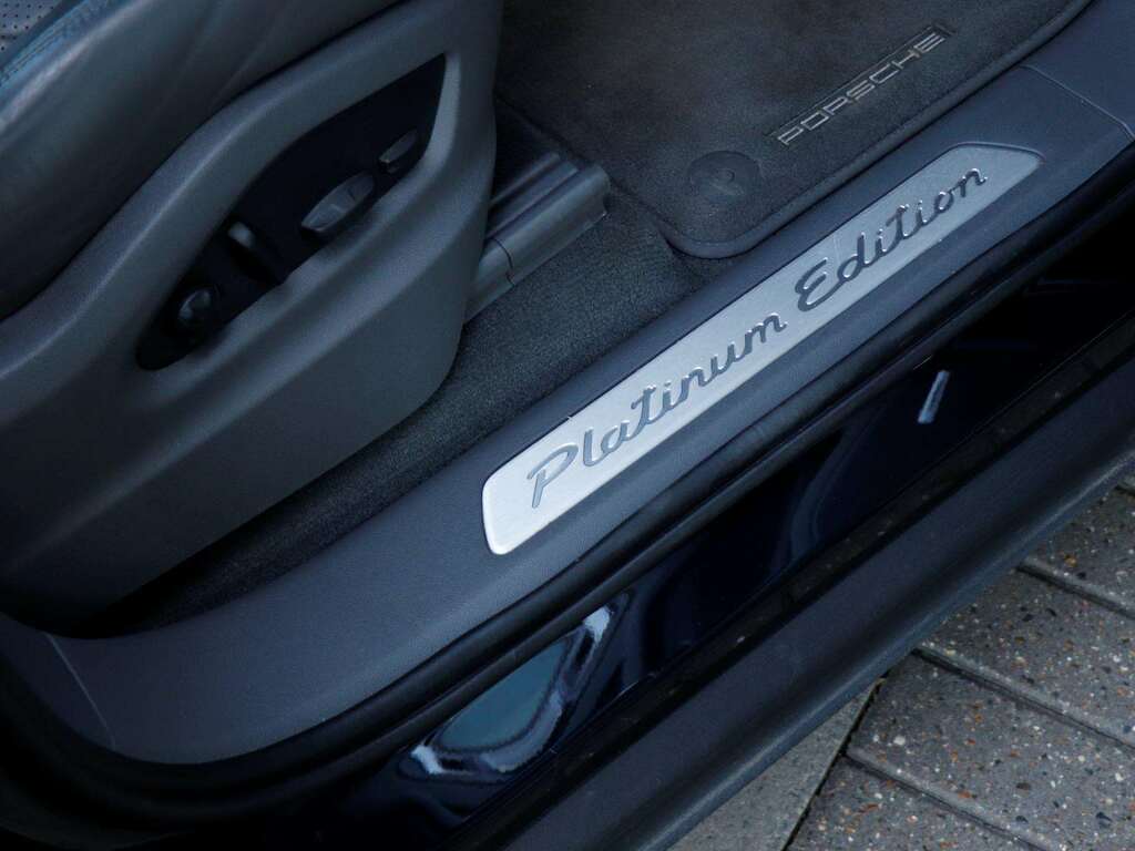 Porsche Cayenne 3.0T V6 Platinum Edition Suv Tiptronics Blue #16