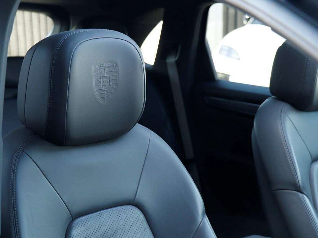 Porsche Cayenne 3.0T V6 Platinum Edition Suv Tiptronics Blue #17