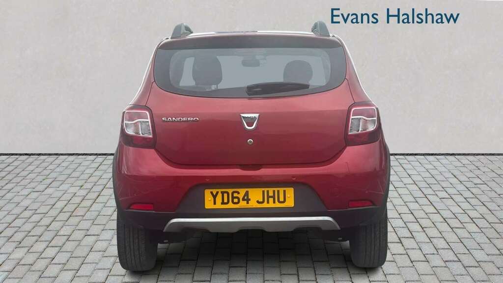 Dacia Sandero Stepway 0.9 Tce Laureate 2014 Red #3