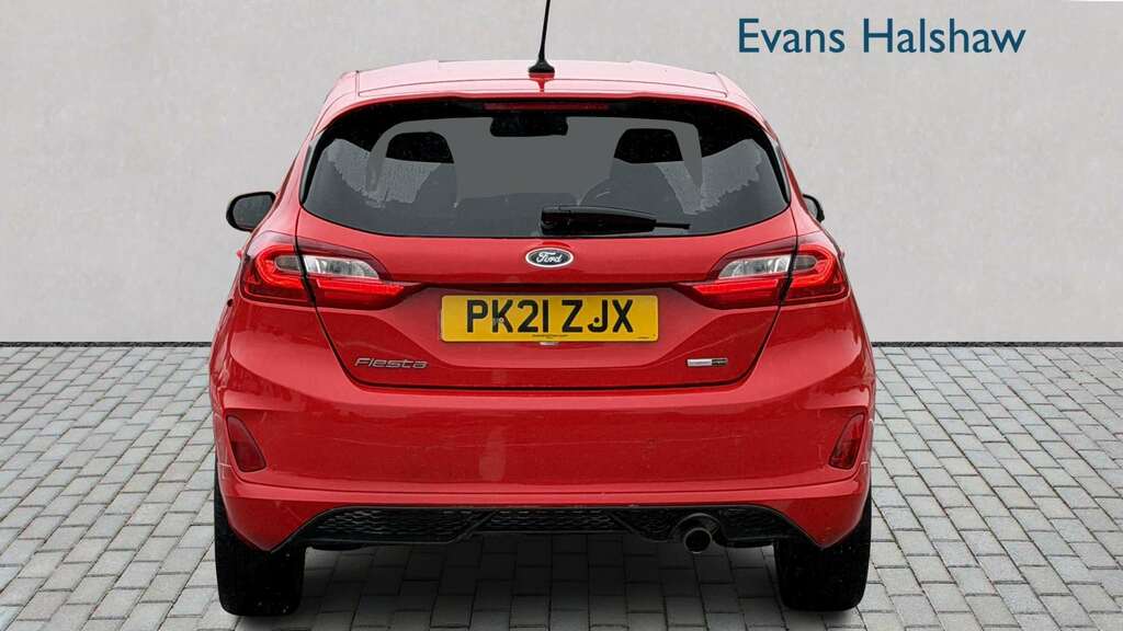 Ford Fiesta Hatchback Black #5