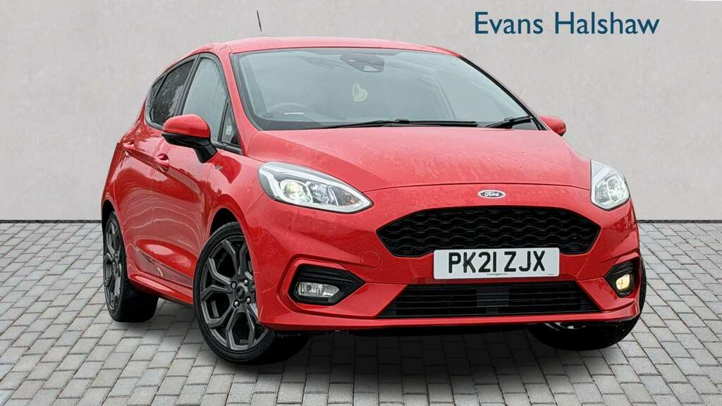 Ford Fiesta Hatchback Black #1