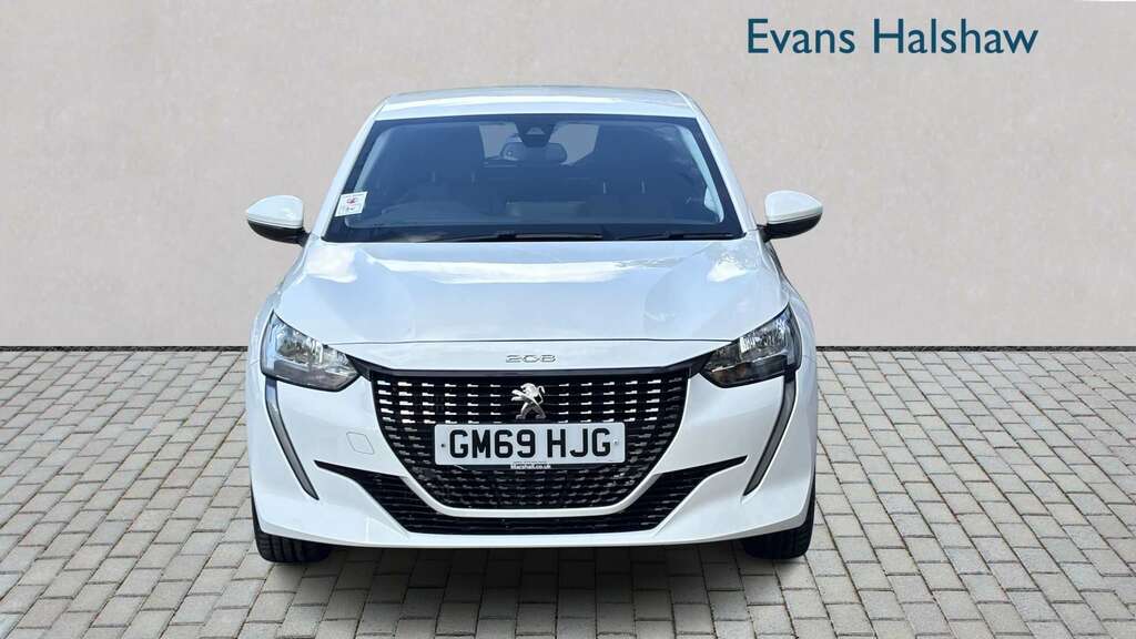 Peugeot 208 1.2 Puretech 100 Allure 2020 White #5