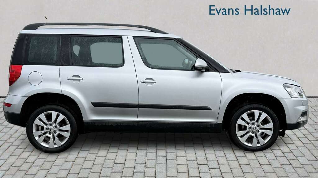 Skoda Yeti 2.0 Tdi Cr Se L 2016 Silver #3