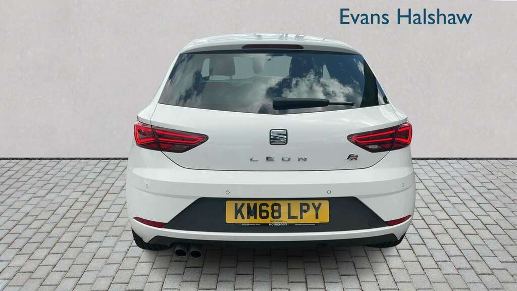 Seat Leon 1.5 Tsi Evo 150 Fr Ez Dsg 2018 White #5